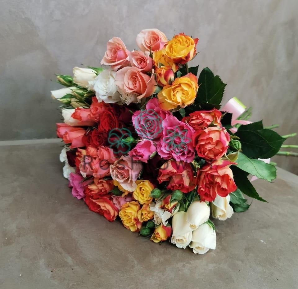 Букет цветов из: Розы в Каргаске