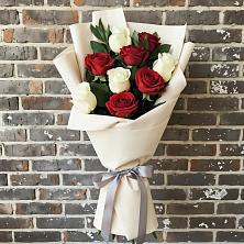 Букет цветов из:  Розы в Каргаске