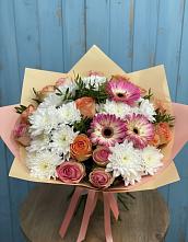 Букет цветов из:  Розы, Герберы и Хризантемы в Каргаске