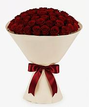Букет 101 Бордовая роза Блэк Бакарра в Каргаске