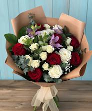 Букет цветов из:  Розы и Альстромерии в Каргаске