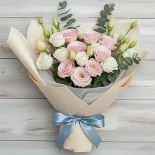 Букет цветов из:  Лизиантусы #REPLACE_PRED# Каргаске