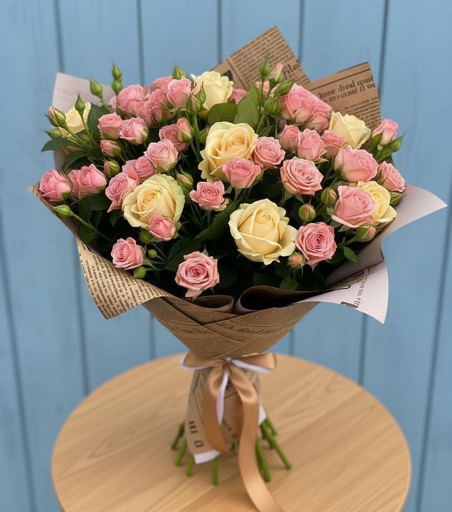 Букет цветов из: Розы в Каргаске