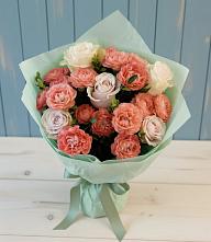 Букет цветов из:  Розы в Каргаске