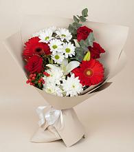 Букет цветов из:  Розы, Хризантемы, Герберы и Лилии в Каргаске