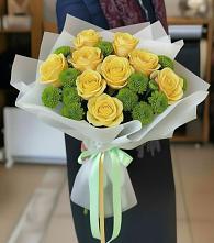 Букет цветов из:  Хризантемы и Розы в Каргаске