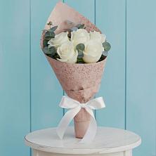 Букет цветов из:  Розы в Каргаске