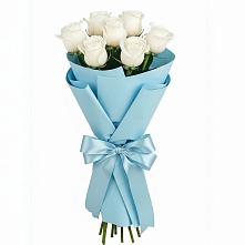 Букет 7 белых роз Проуд в Каргаске