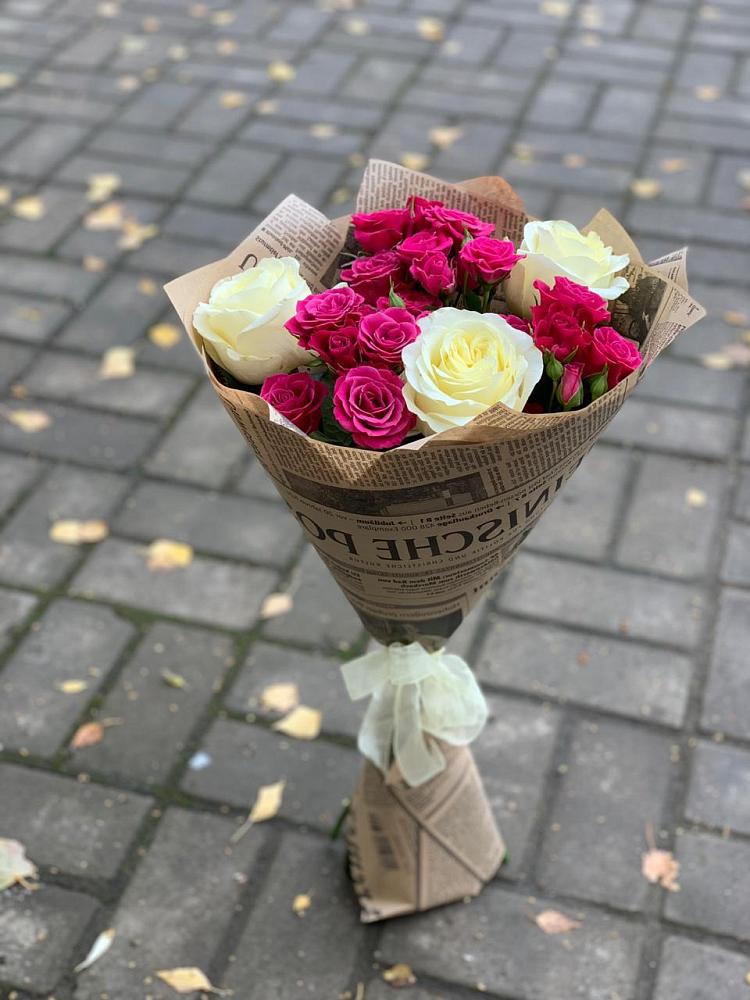 Букет цветов из: Розы в Каргаске