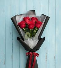 Букет цветов из:  Розы в Каргаске