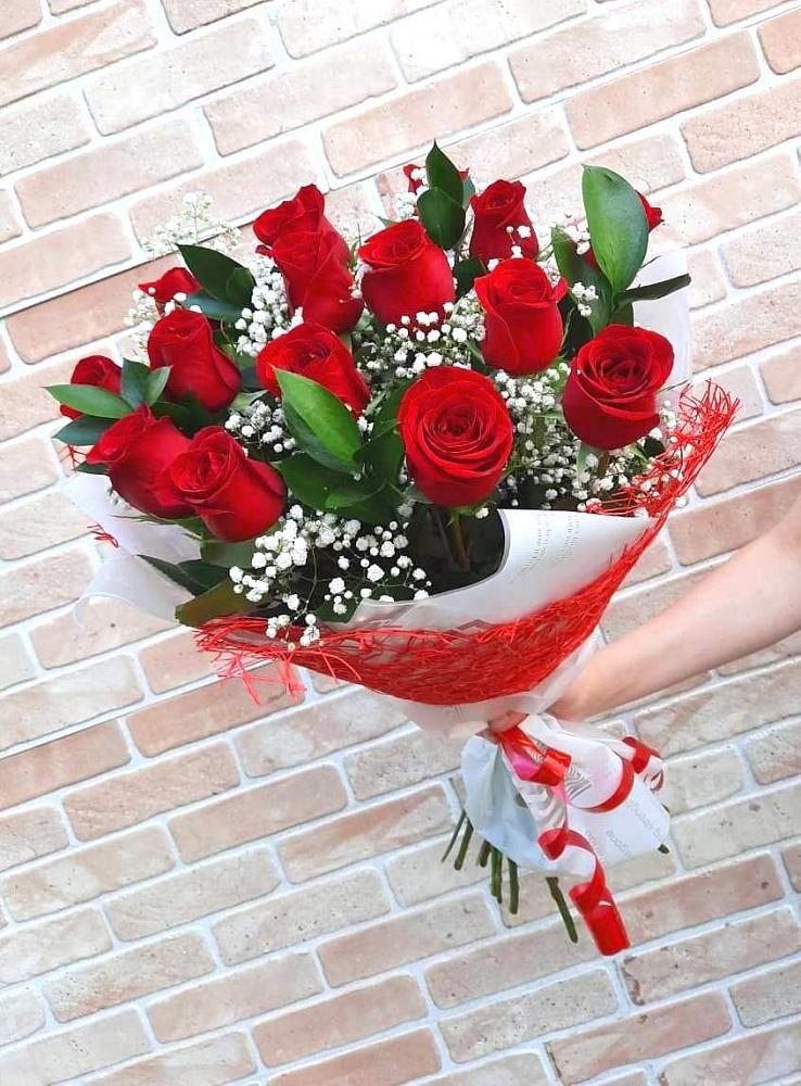 Букет цветов из: Розы в Каргаске