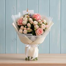Букет цветов из:  Розы в Каргаске